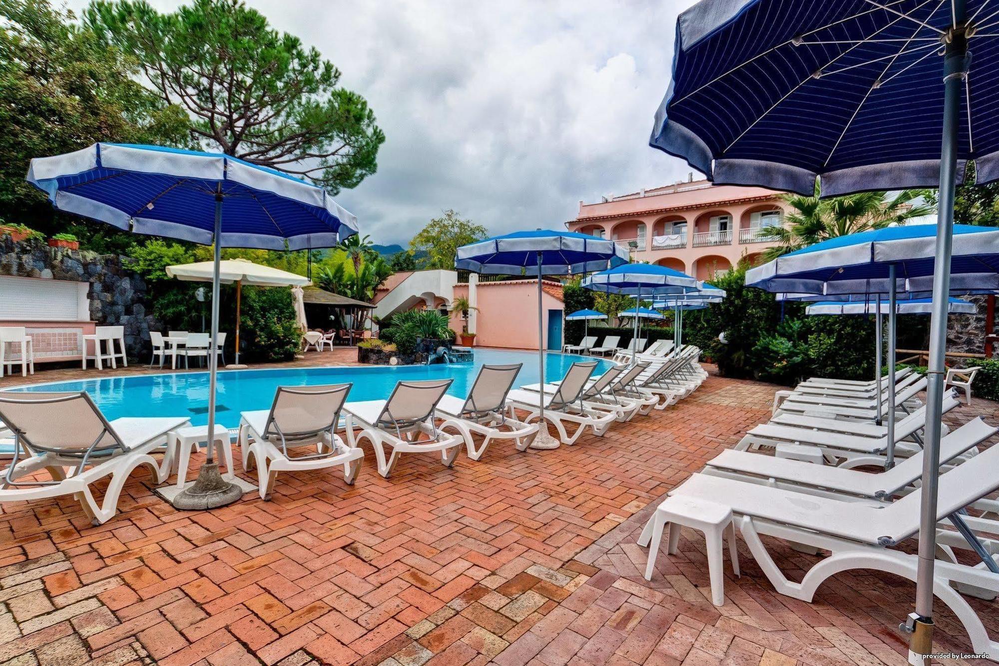Hotel Regina Palace Terme อีสเกีย ภายนอก รูปภาพ